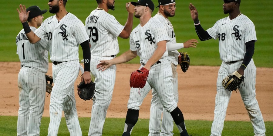 Chicago White Sox on X: Jason Benetti Fan Club.  /  X