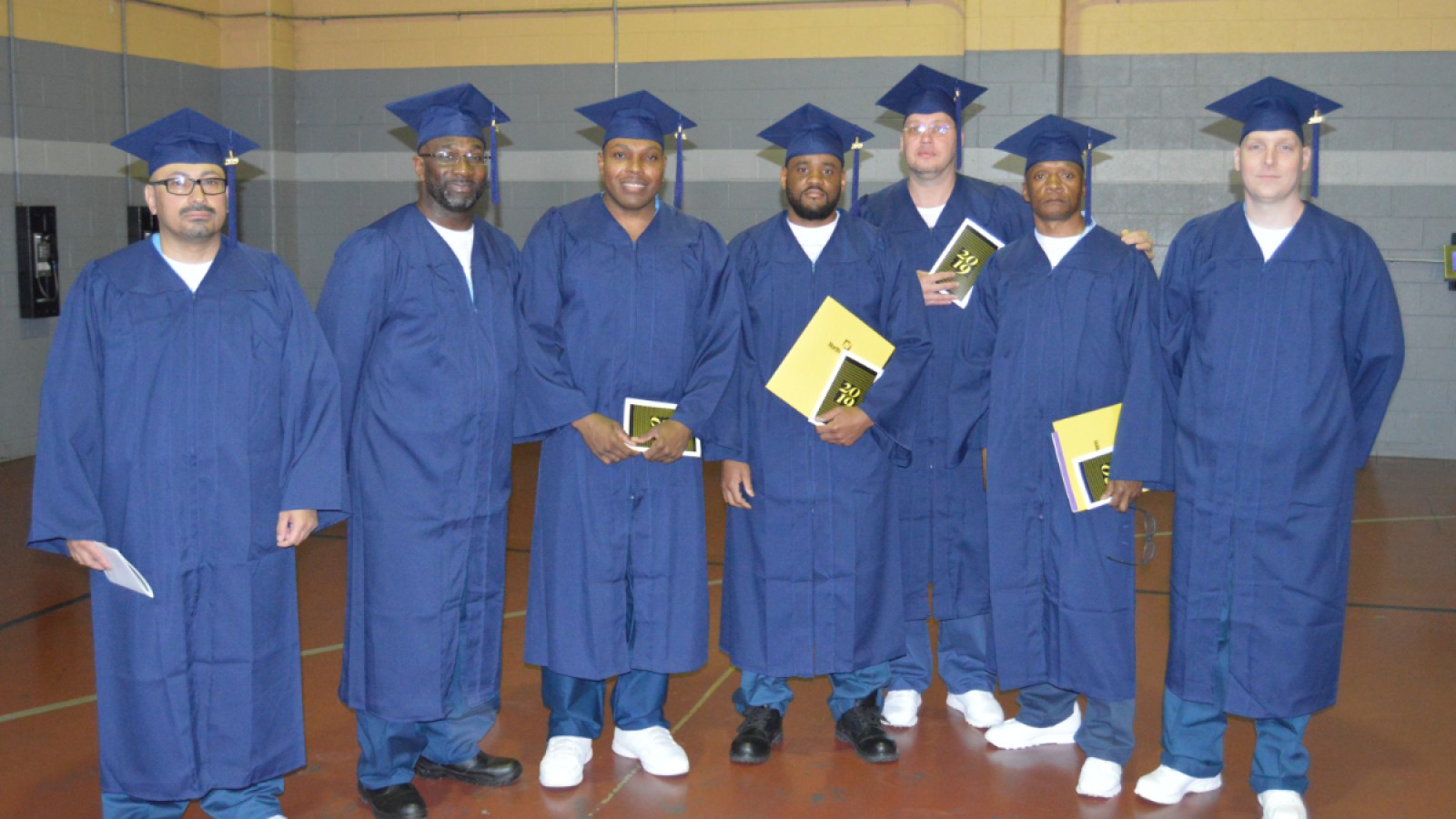 Stateville Prison Holds First Graduation Ceremony In Years Wbez Chicago