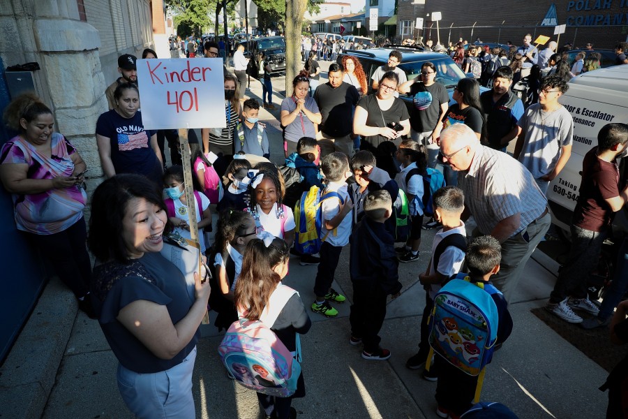 Chicago Public Schools CEO Pedro Martinez Gets 3% Raise; Salary Now Above  $350,000 – NBC Chicago