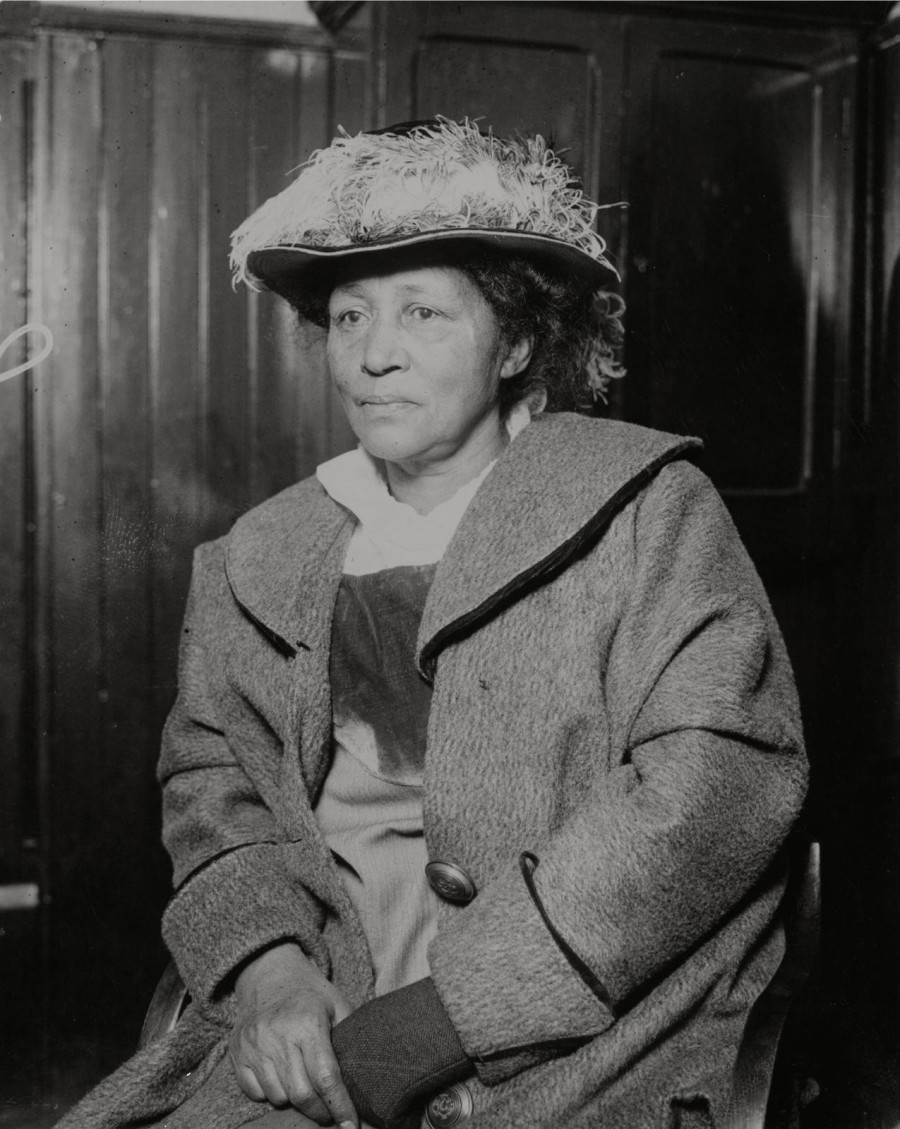 Lucy Parsons efter anholdelse i Hull House protest