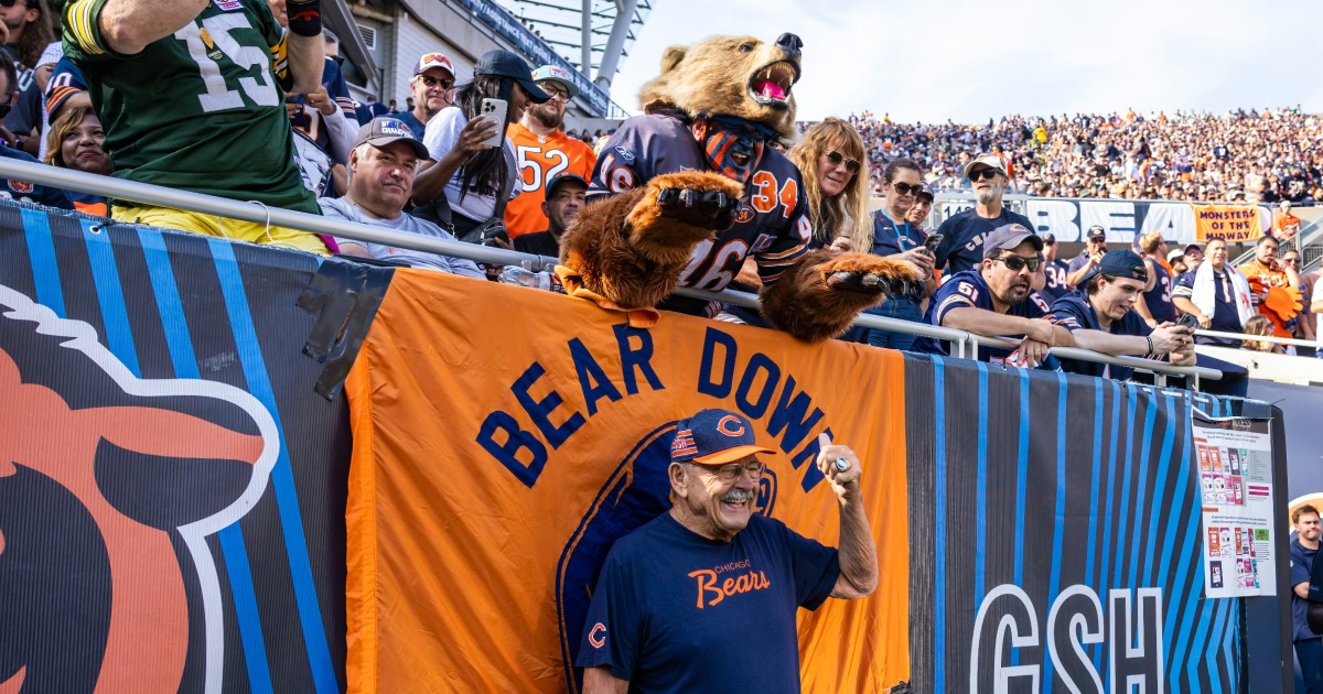 Bears Hall of Famer Dick Butkus Game Day Socks