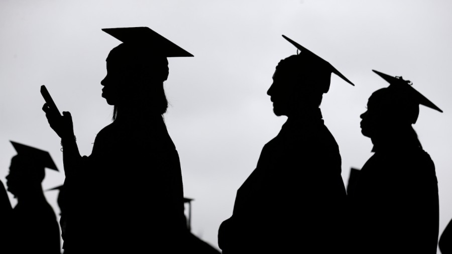 Illinois No. 1 In Rate Of Community College Students Earning Bachelor's |  WBEZ Chicago