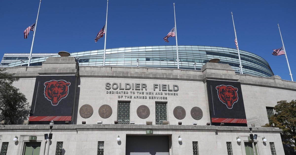 A change from Wrigley to Soldier Field