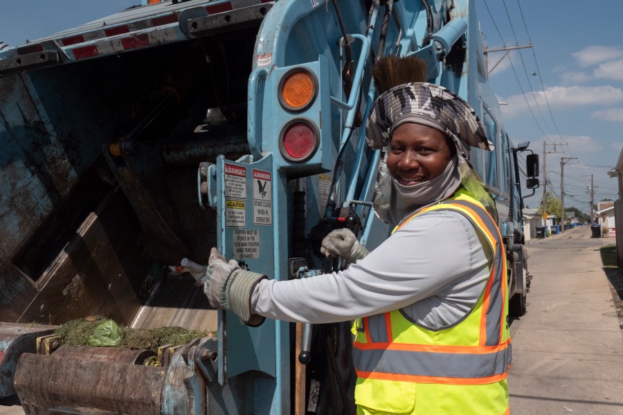 What’s it like to be a Chicago garbage collector? | WBEZ Chicago
