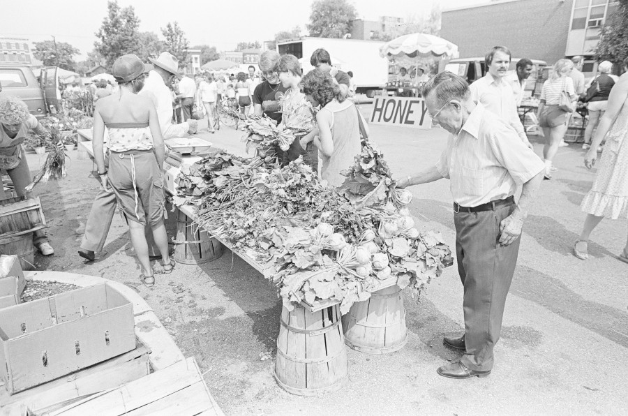 Armitage and Halstead farmer's market