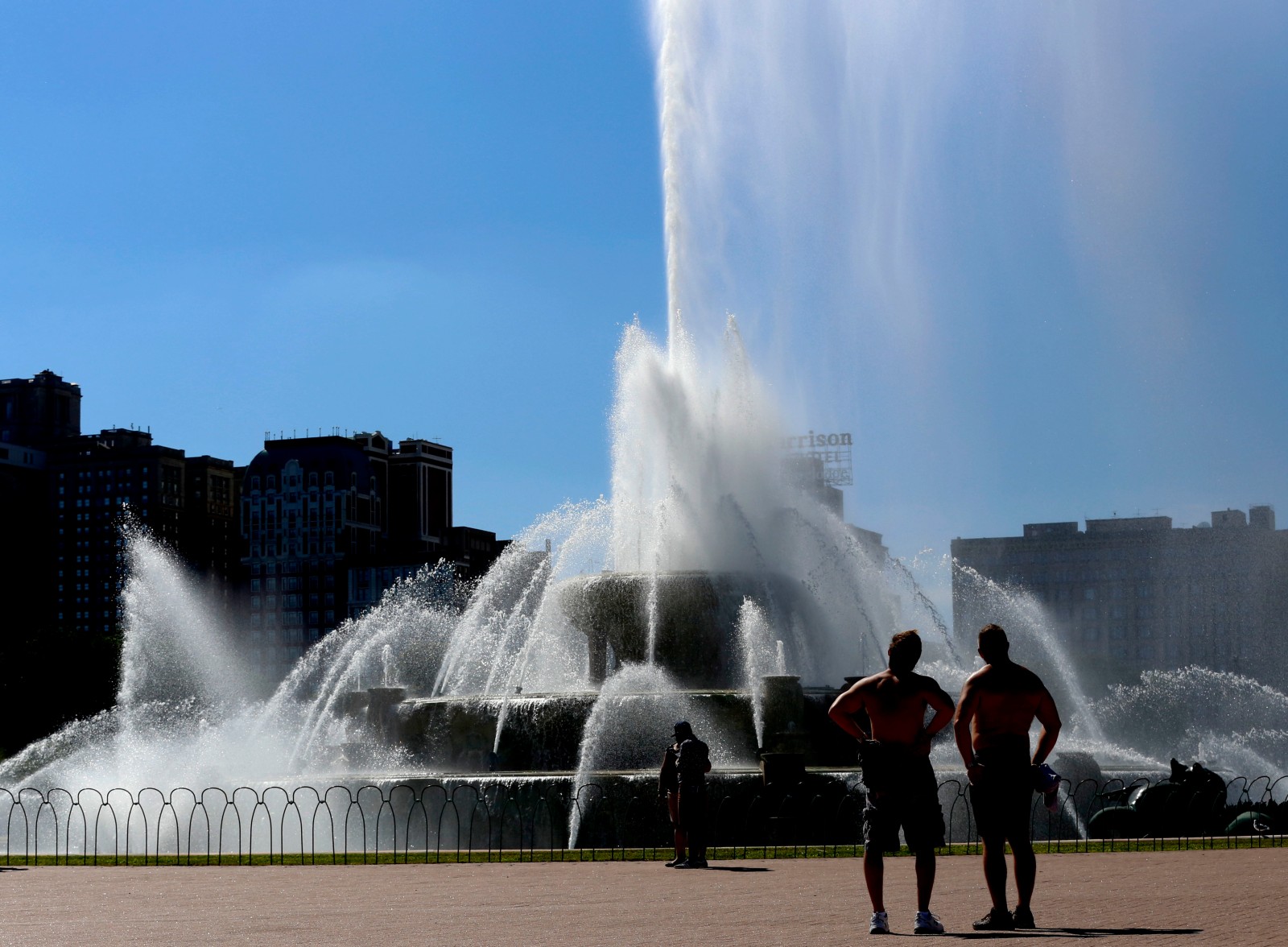 What’s the history of Buckingham Fountain in Chicago? WBEZ Chicago