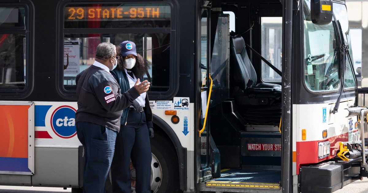When Riders Won’t Wear Masks, CTA Bus Drivers Say They’re The Ones Who Suffer - WBEZ