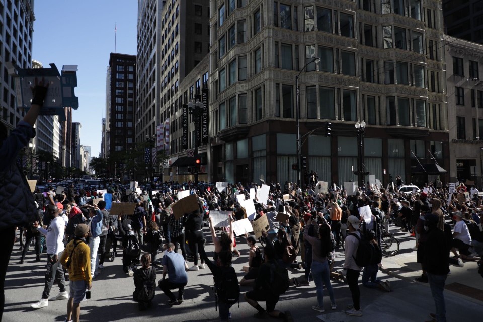 Chicago Protesters Clash With Police In The Loop WBEZ Chicago