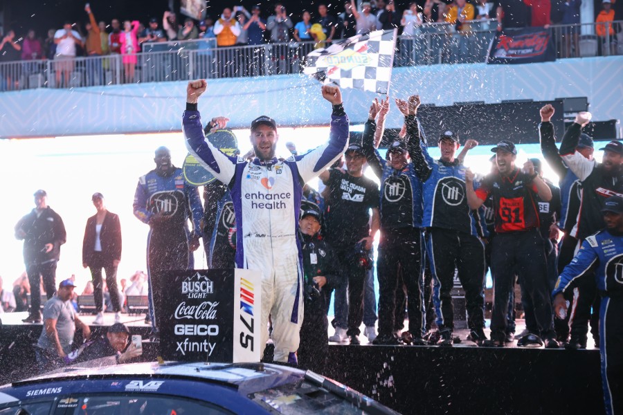 Shane van Gisbergen took his first win in his NASCAR Cup Series debut at Grant Park 220 on Chicago Street Race Course.