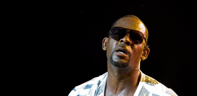 Timeline: The Life And Career Of R. Kelly | WBEZ
