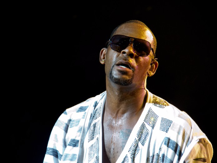 Pregnant Sister Blackmail Skye Shauna - Timeline: The Life And Career Of R. Kelly | WBEZ Chicago