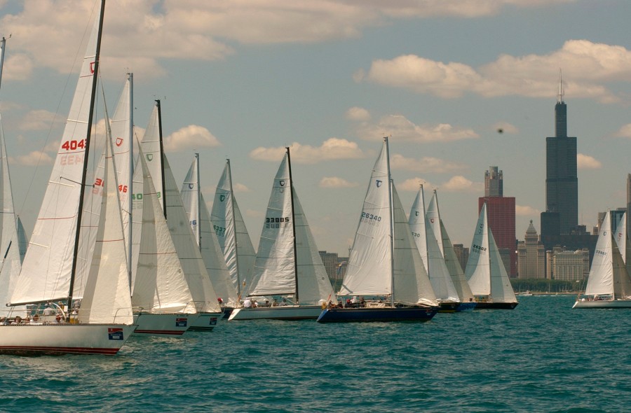 The start of the 2003 Chicago Yacht Club Race to Mackinac on Lake Michigan.