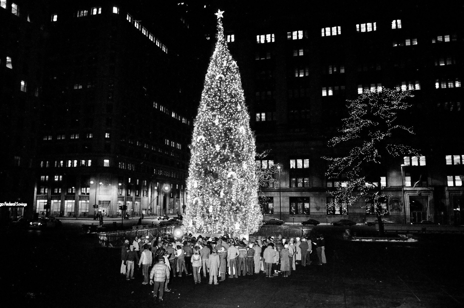 Take A Late Night Romp Through Chicago On Christmas Eve With Ira Glass 7669