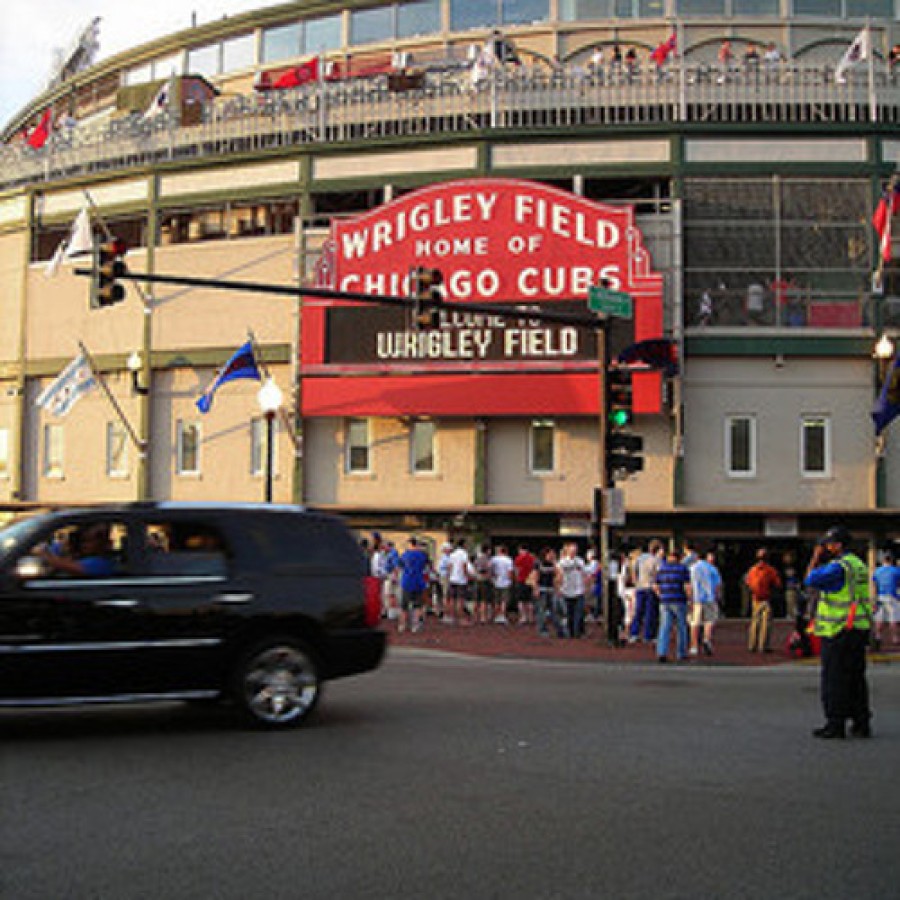 Cubs, city agree to renovate Wrigley