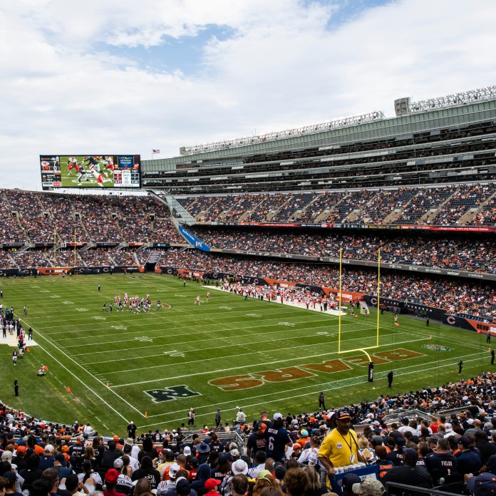 Mayor Brandon Johnson meets with Chicago Bears about staying at Soldier  Field after doubts about Arlington Heights property - ABC7 Chicago