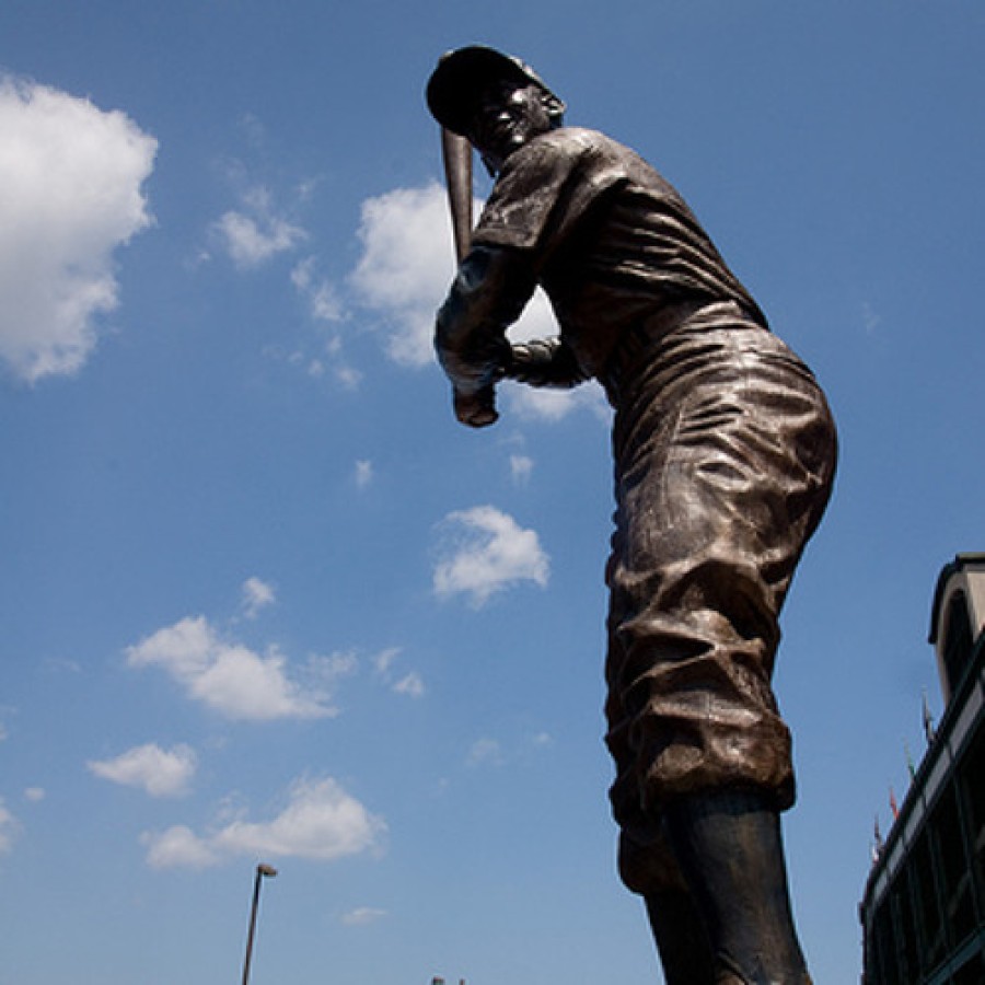 Paying Your Respects To 'Mr. Cub' Ernie Banks? Here's Where He's Buried -  Uptown - Chicago - DNAinfo