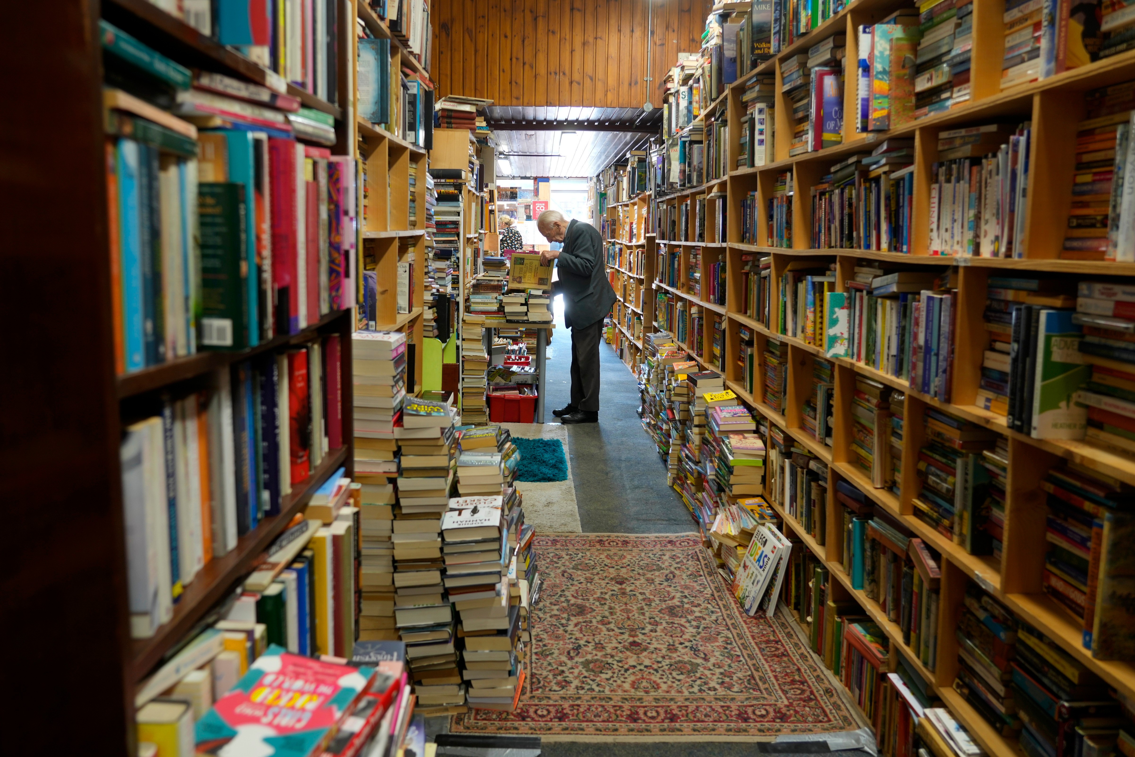 Pay What You Can Bookstore Opening In North Lawndale