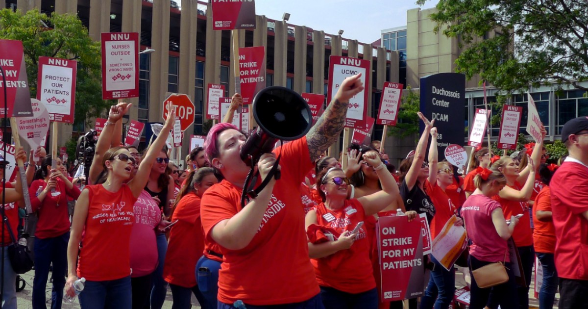 University Of Chicago Medical Center Nurses Walkout | WBEZ Chicago