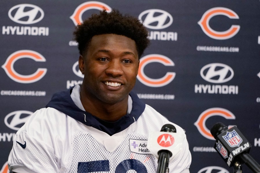 Bears star linebacker Roquan Smith requests trade after breakdown